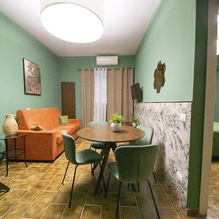 Flowers House Casa Vacanze نابولي المظهر الخارجي الصورة