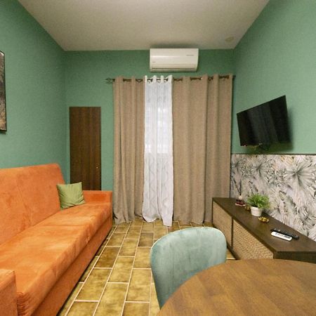 Flowers House Casa Vacanze نابولي المظهر الخارجي الصورة