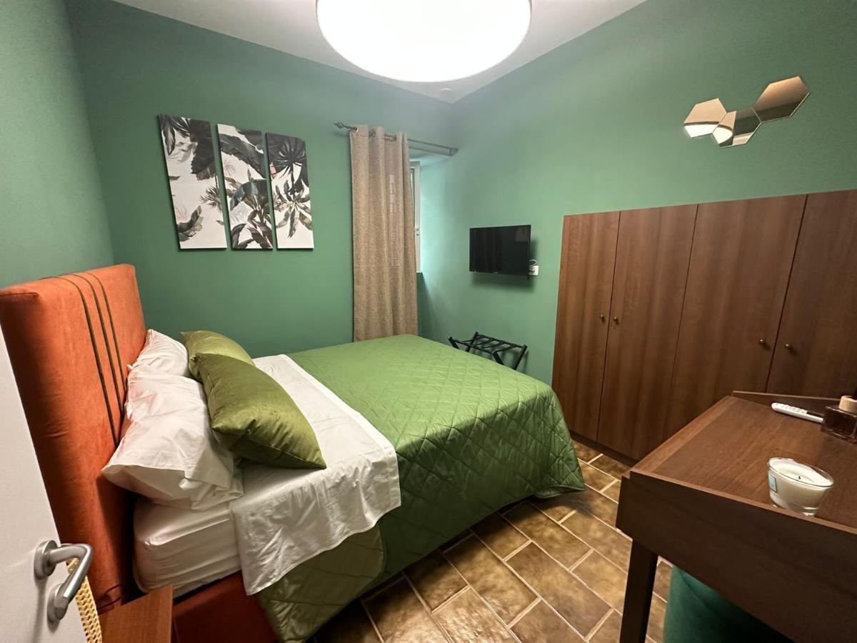 Flowers House Casa Vacanze نابولي المظهر الخارجي الصورة