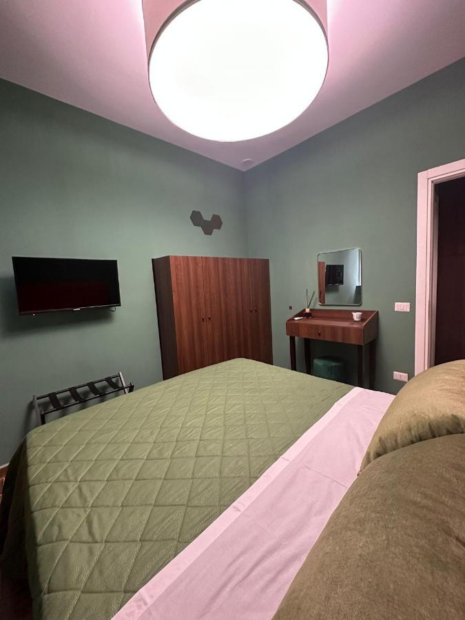 Flowers House Casa Vacanze نابولي المظهر الخارجي الصورة