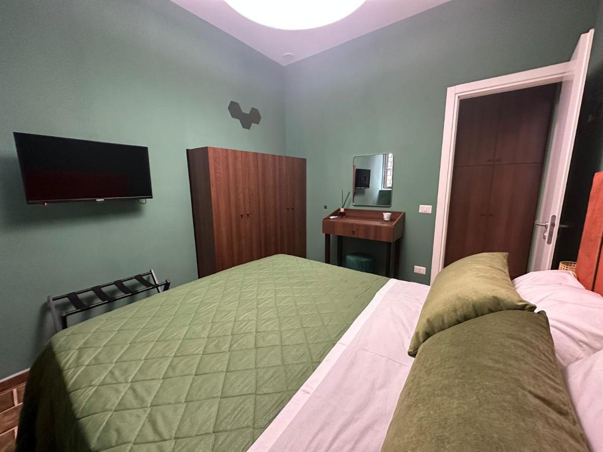 Flowers House Casa Vacanze نابولي المظهر الخارجي الصورة